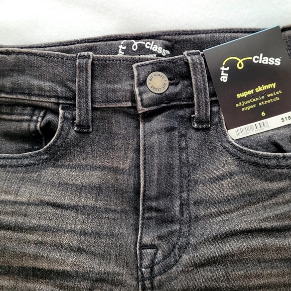 NWT Girl's Art Class Brand Black Medium Wash Skinny Jeans - Picture 3 of 16